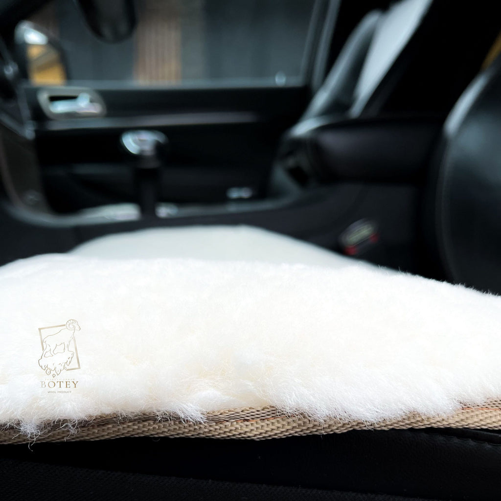 White Sheepskin Front Seat Covers – 100% Natural Universal Fit