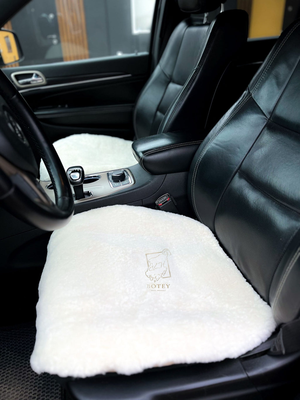 White Sheepskin Front Seat Covers – 100% Natural Universal Fit