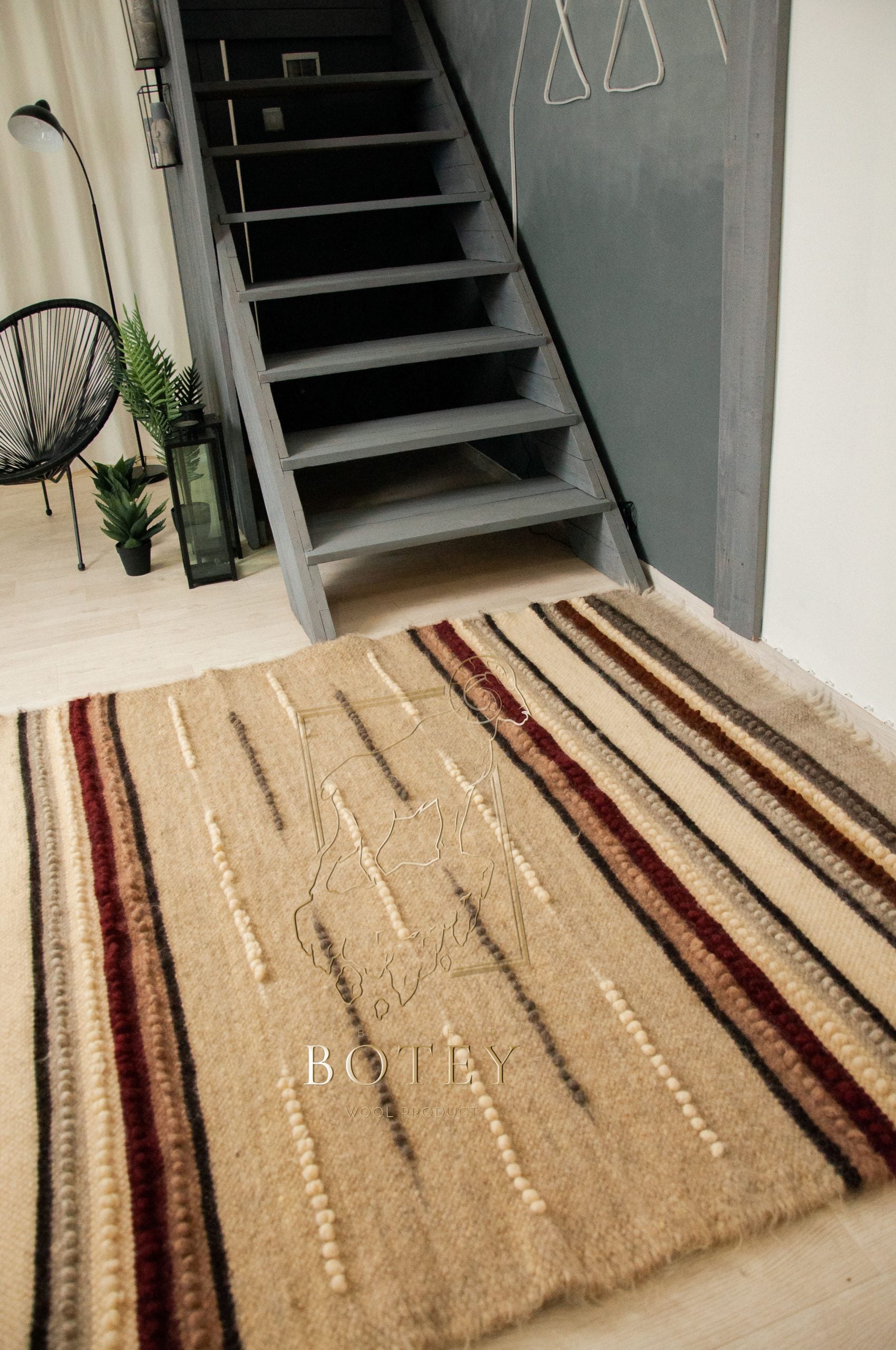 Carpathian Wool Blanket “Pastel Bouclé” 190×220 cm – Premium Handmade Natural Wool