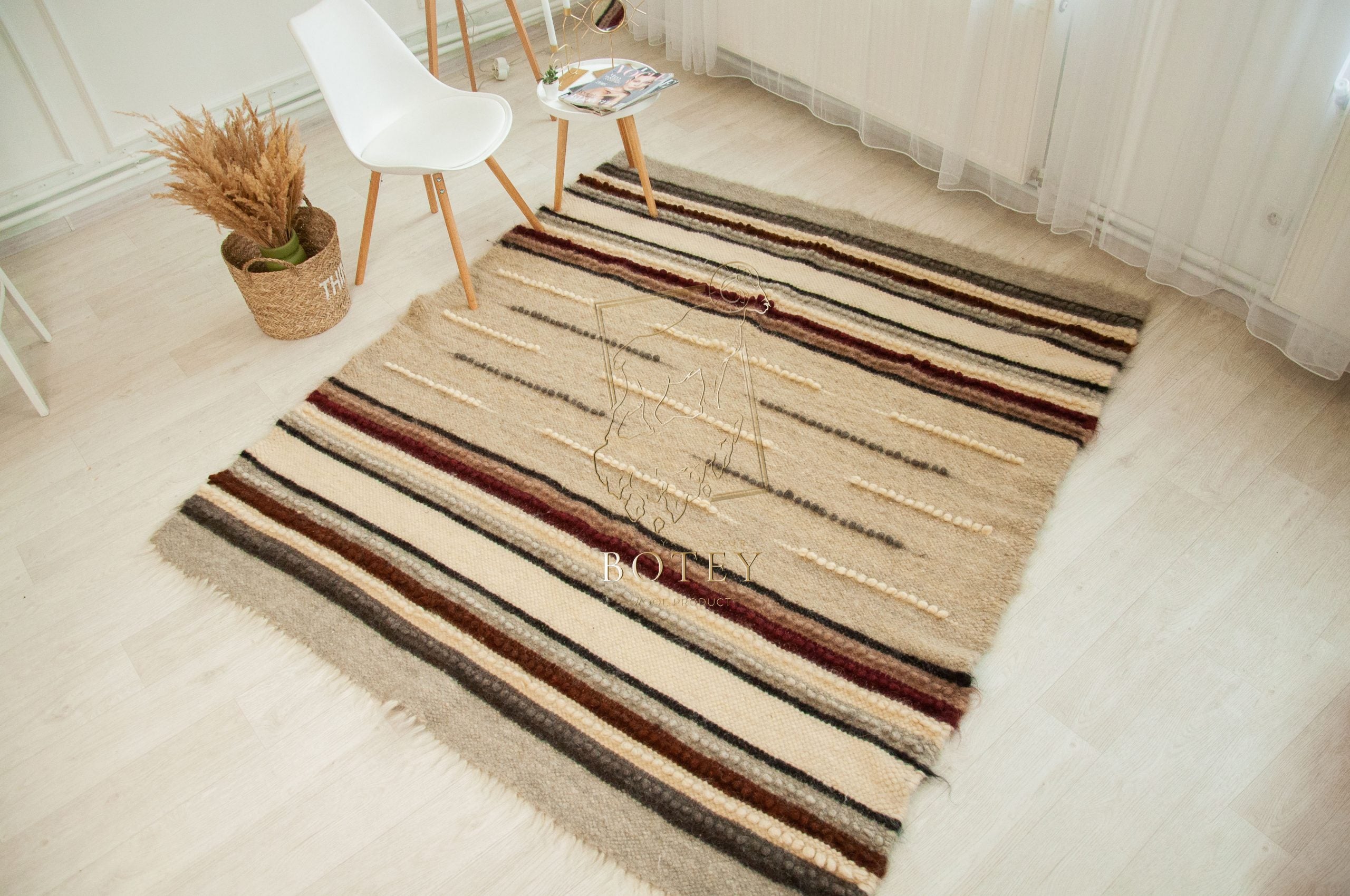 Carpathian Wool Blanket “Pastel Bouclé” 190×220 cm – Premium Handmade Natural Wool