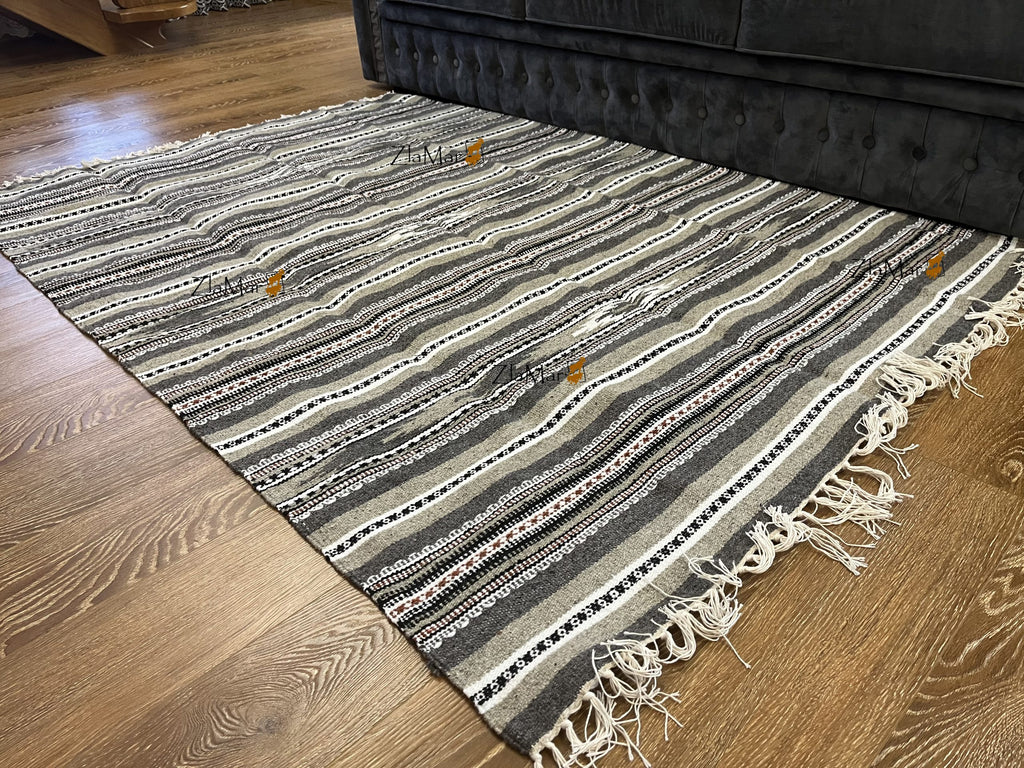 Handmade Hutsul Wool Rug – Natural Wool Carpet Grey 200×140 cm