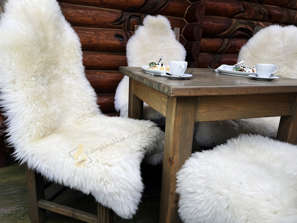 Natural Sheepskin Furniture Cover White 110×60 cm – Premium Wool Throw
