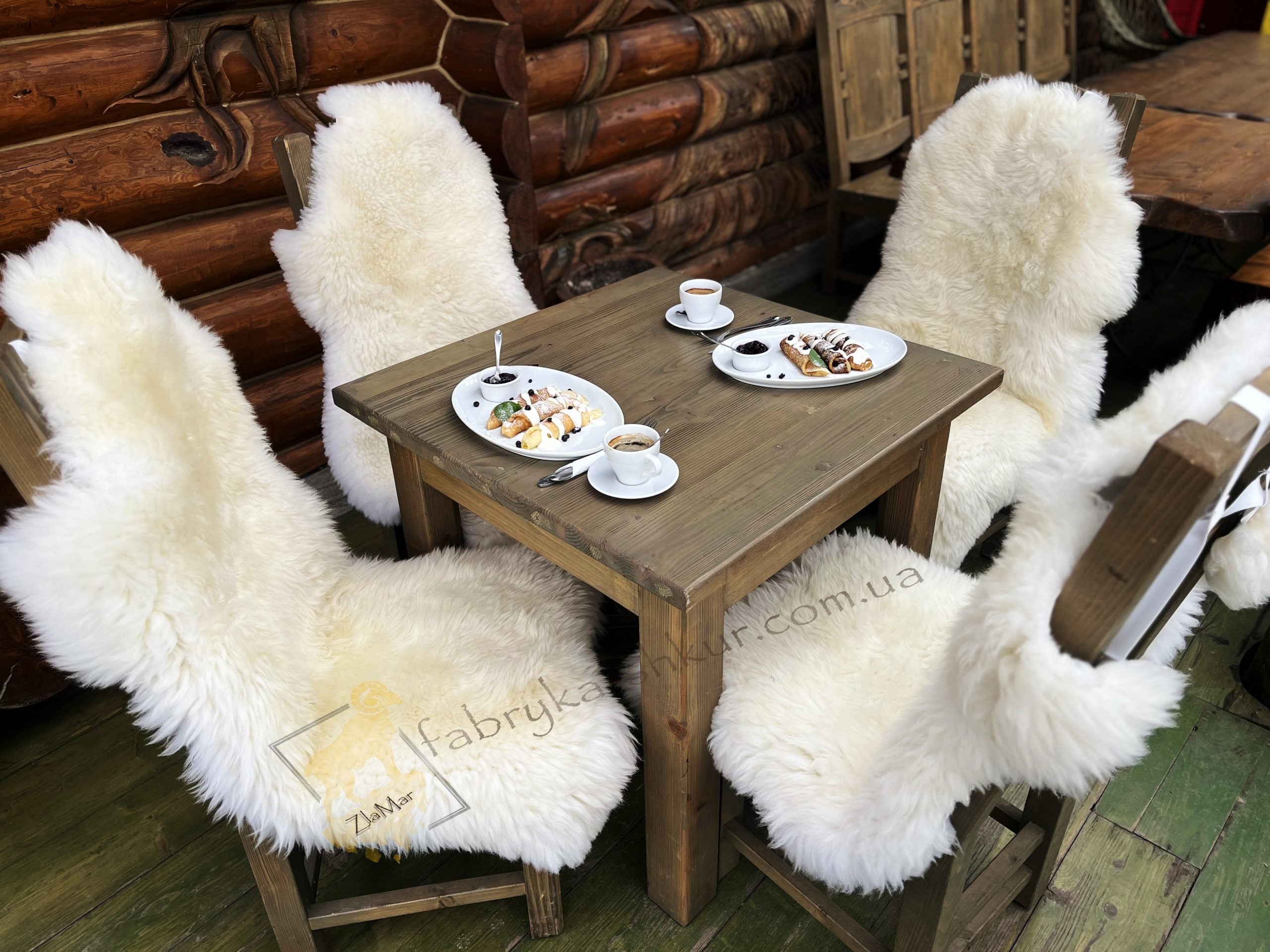 Natural Sheepskin Furniture Cover White 110×60 cm – Premium Wool Throw