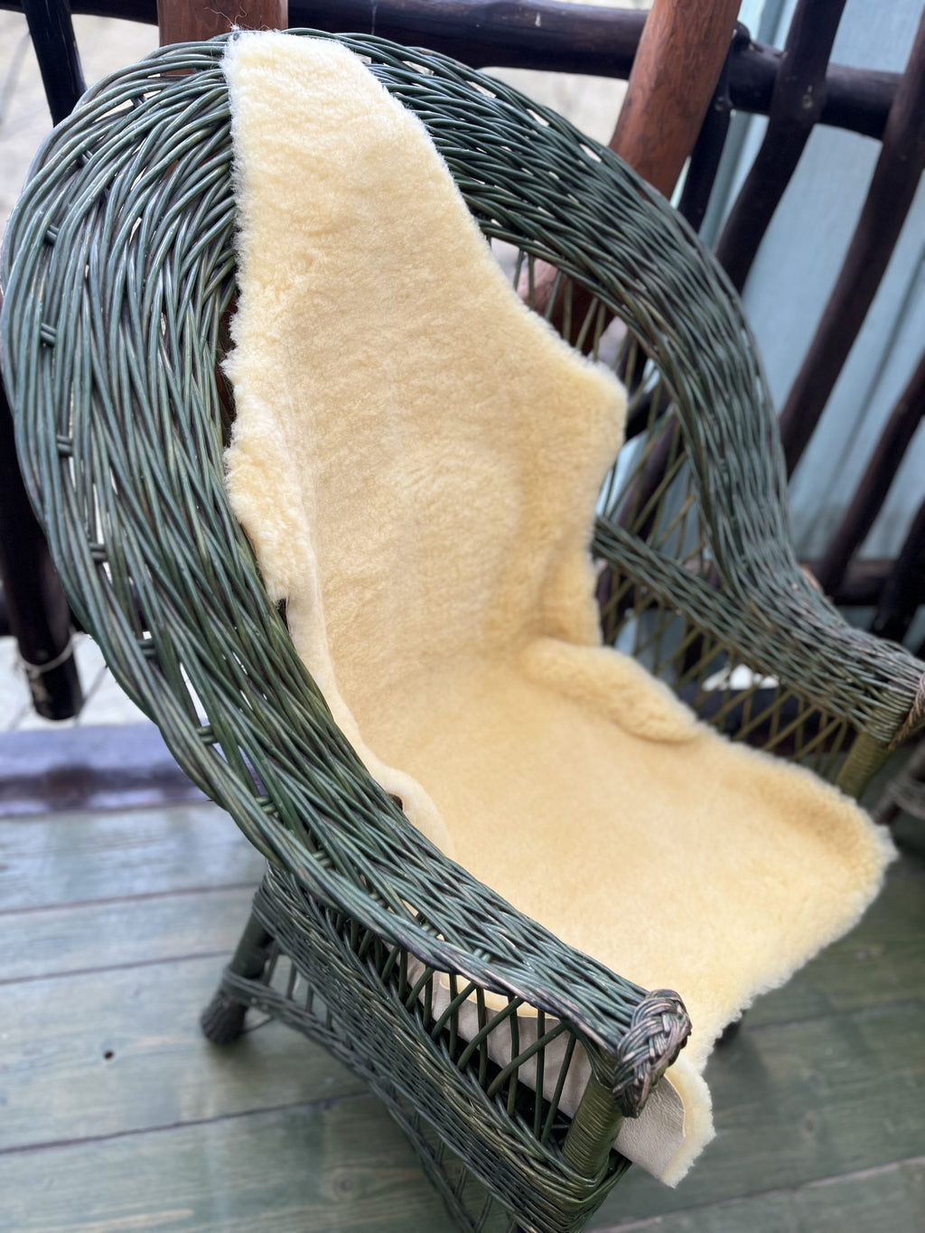Sheared Sheepskin Chair Cover Lemon 110×65 cm – Natural Wool Seat Cover
