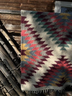 Carpathian Wool Blanket “Feather Bordeaux” 150×210 cm – Premium Handmade Natural Wool