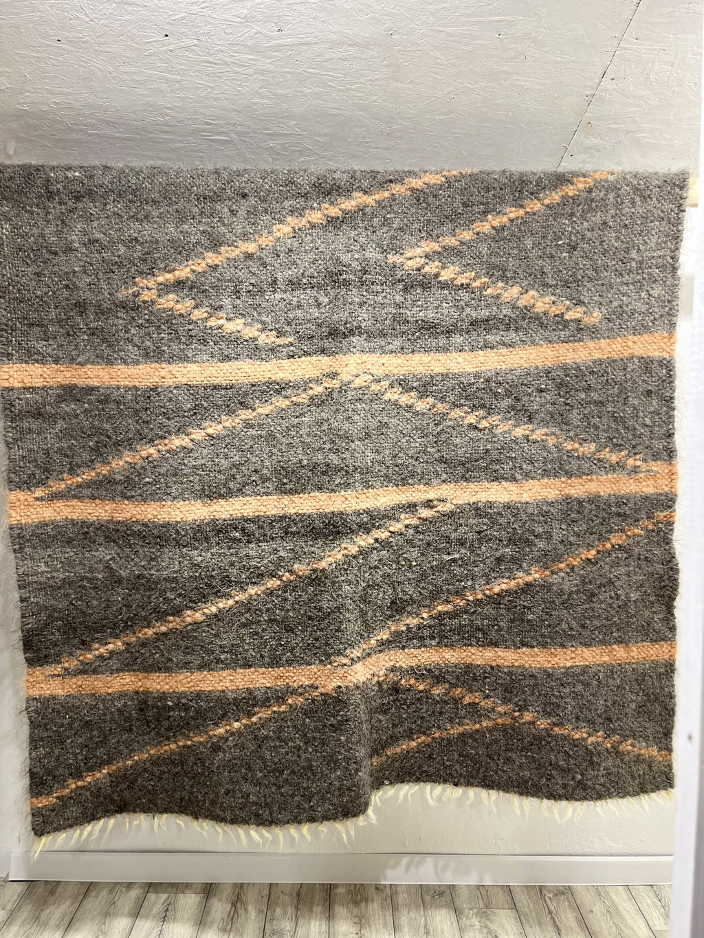 Carpathian Wool Blanket “Roads” 150×200 cm – Premium Handmade Natural Wool