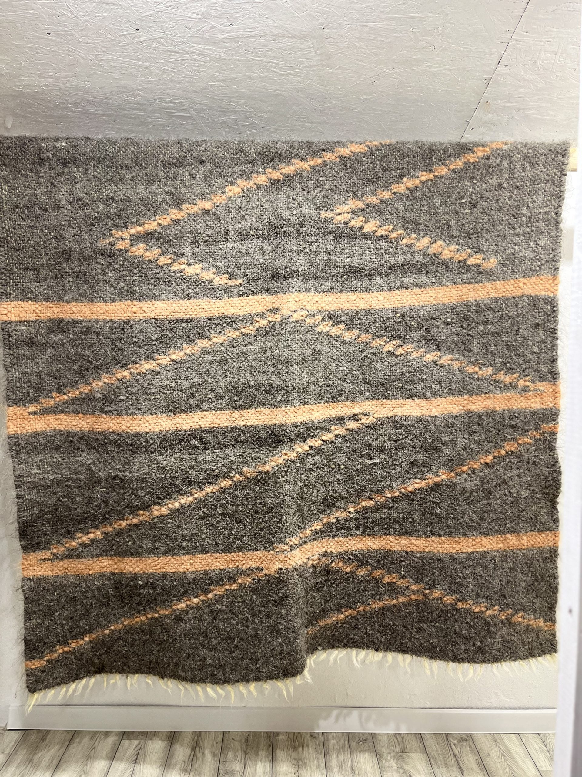 Carpathian Wool Blanket “Roads” 150×200 cm – Premium Handmade Natural Wool