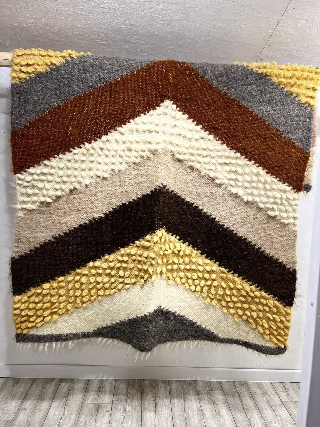 Carpathian Wool Blanket Yellow-Brown 150×200 cm – Premium Handmade Natural Wool