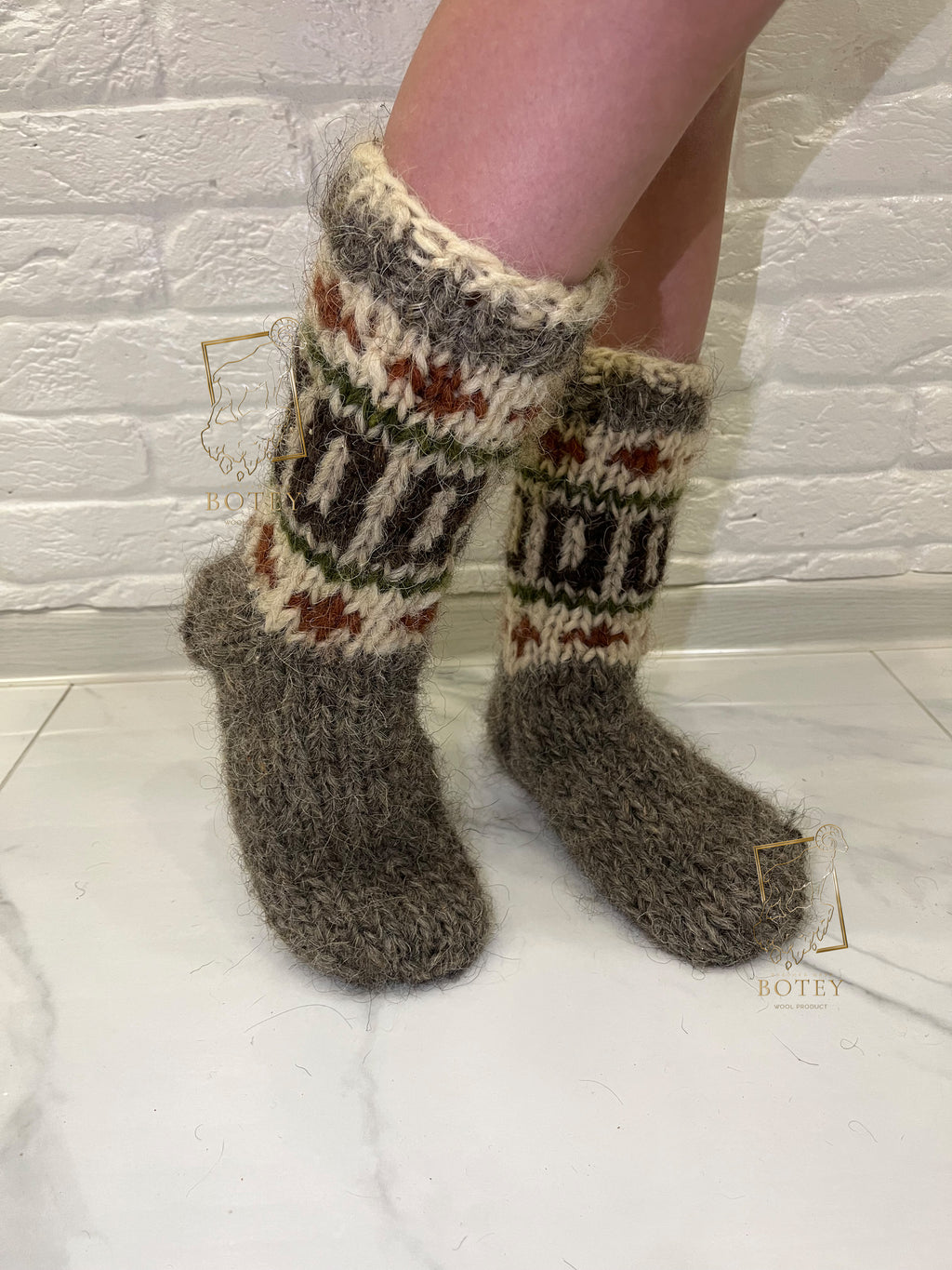 Handmade Wool Socks – Soft Natural Wool Grey Socks for Women (Sizes 36–41)