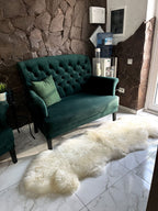 Natural White Sheepskin Rug Double (200×70 cm) – Soft Luxury Fur Carpet