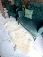 Natural White Sheepskin Rug Double (200×70 cm) – Soft Luxury Fur Carpet