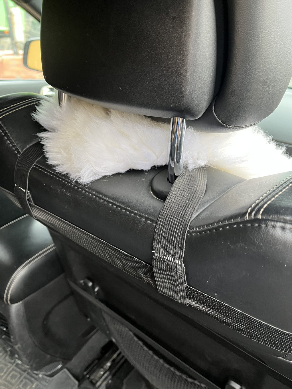 White Sheepskin Car Seat Cover 120×65 cm – Natural Fur