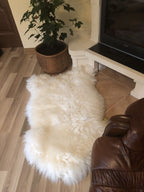 Large Sheepskin Rug “Giant” 130×75+ cm – Natural Wool Hide