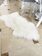 White Sheepskin Rug Long Wool 130×75 cm – Natural Hide