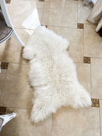 White Sheepskin Rug Long Wool 130×75 cm – Natural Hide