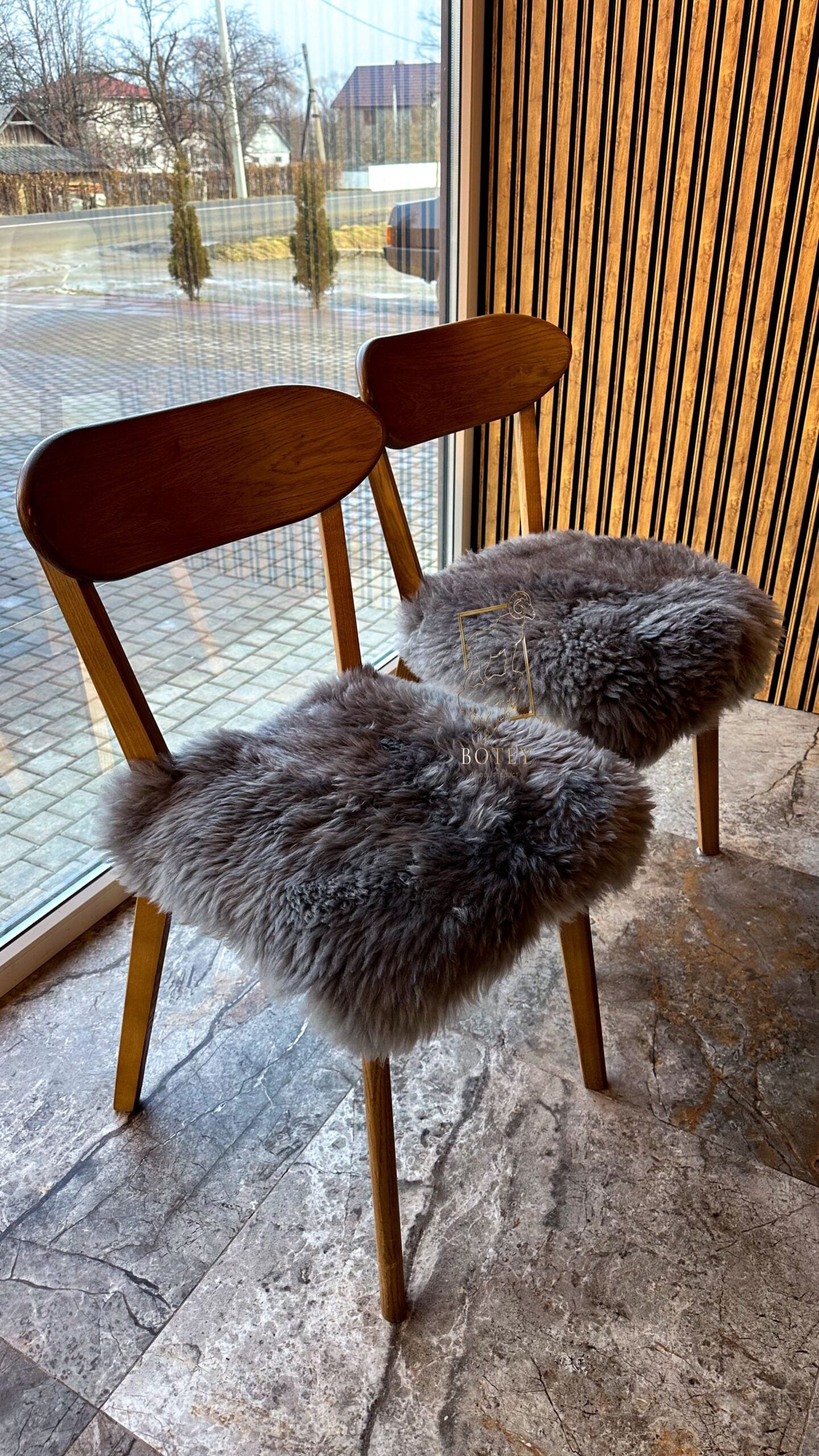 Square Long Wool Sheepskin Seat Cover White 40×40 cm – Natural Fur Cushion