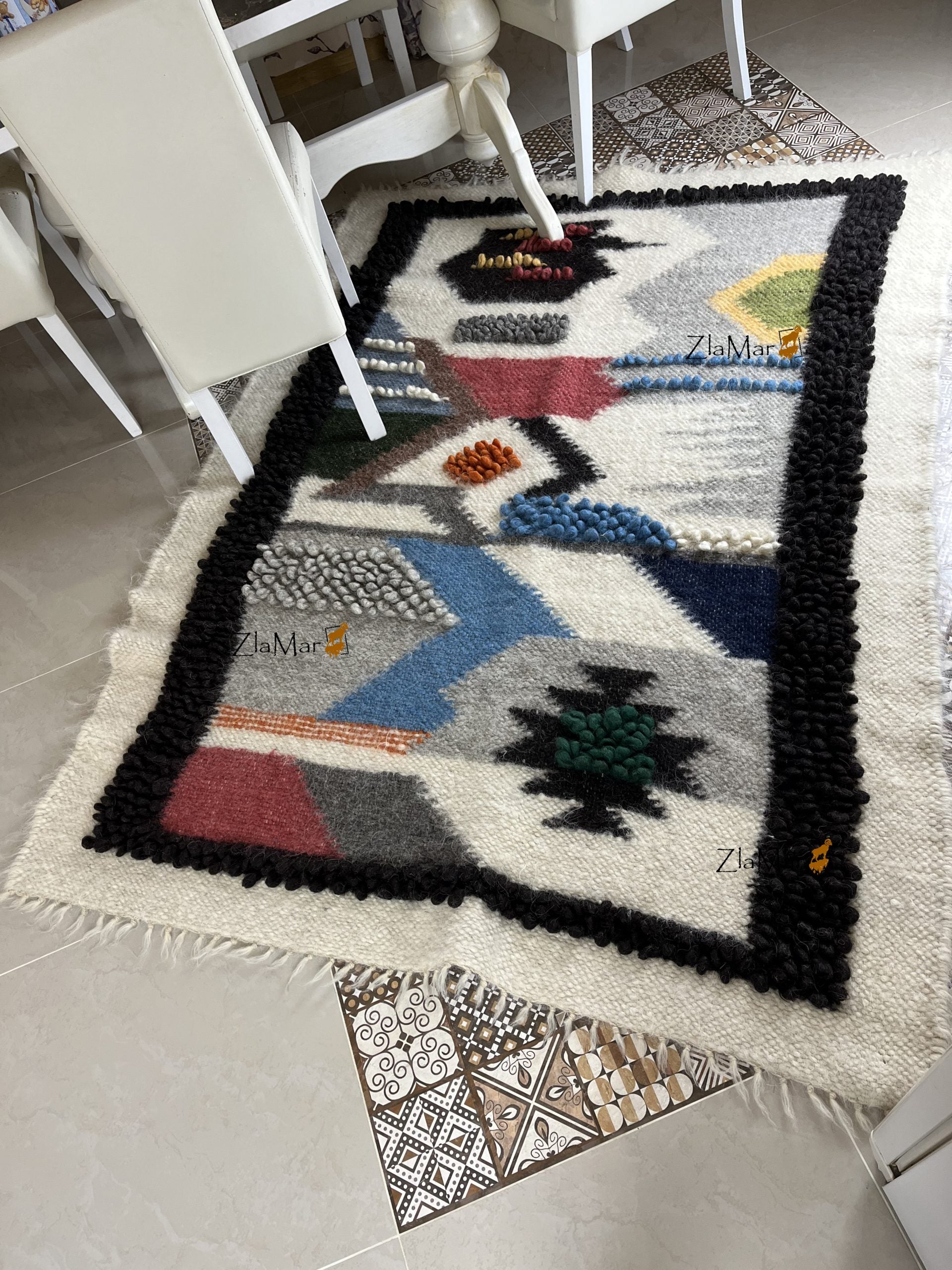 Carpathian Wool Blanket “Landscape” 150×200 cm – Premium Handmade Natural Wool