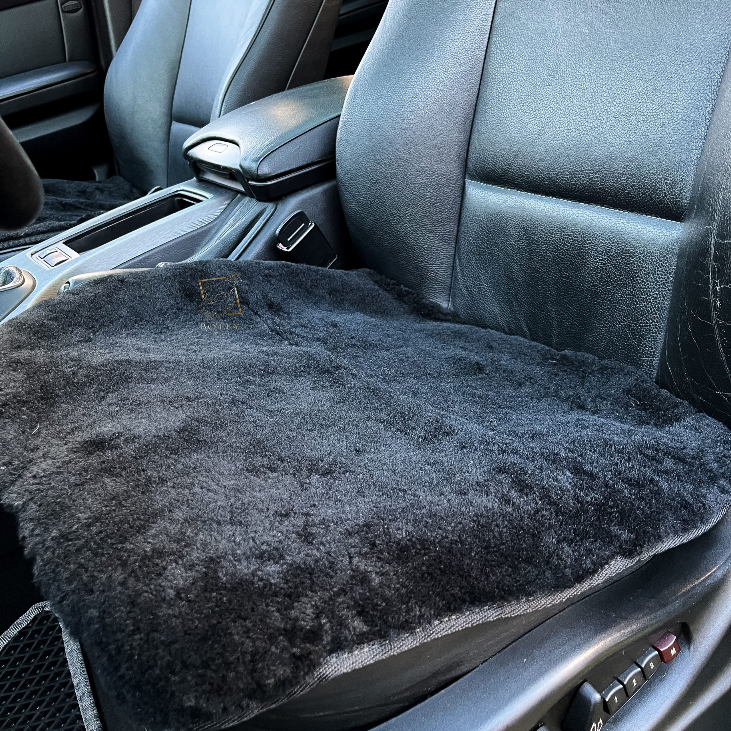 Black Sheepskin Front Seat Covers – 100% Natural Universal Fit