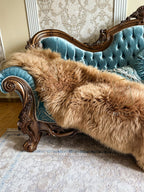 Sheepskin Rug 2-in-1 Whisky (200×70 cm) – Natural Fur Carpet