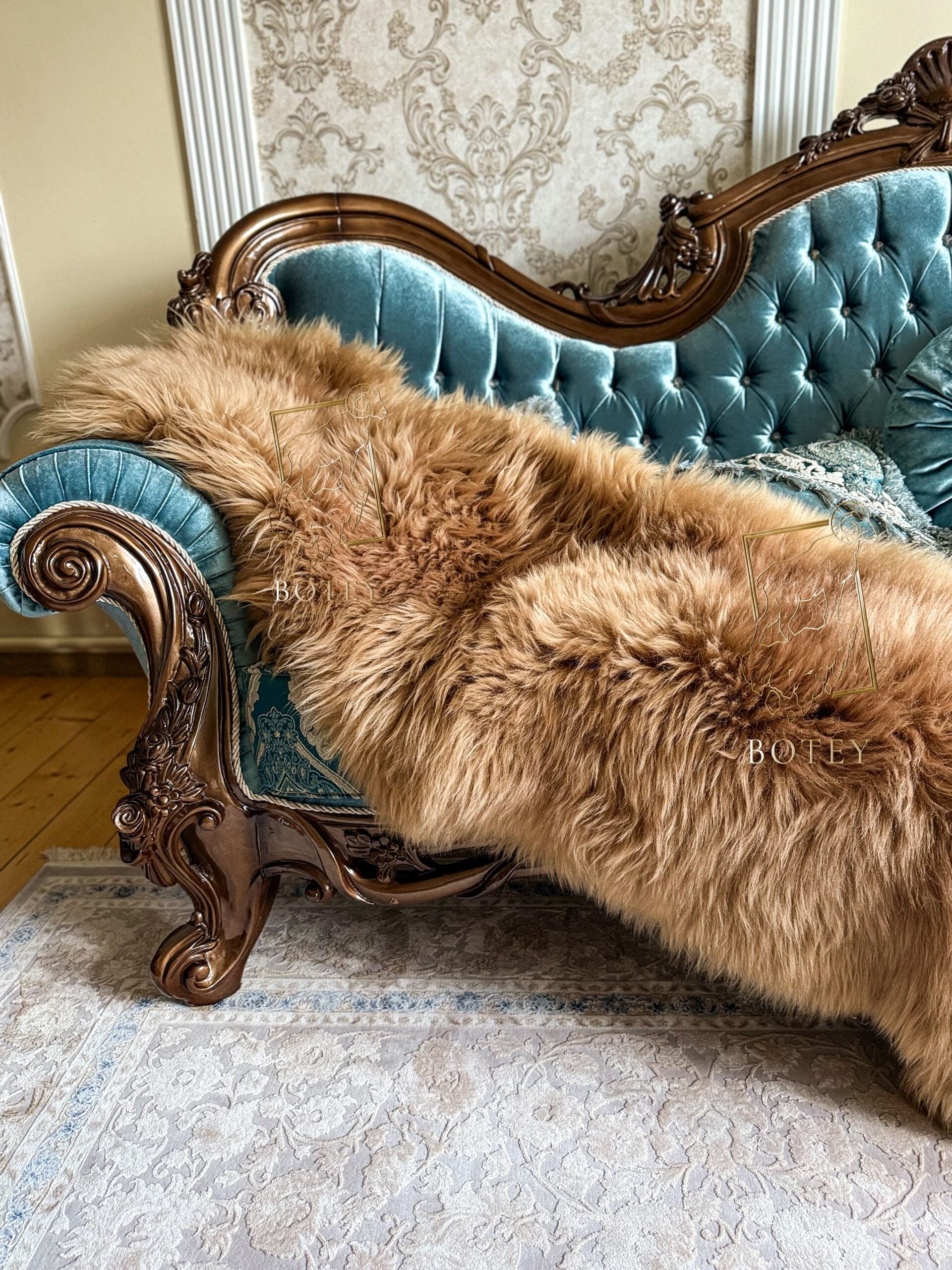 Sheepskin Rug 2-in-1 Whisky (200×70 cm) – Natural Fur Carpet