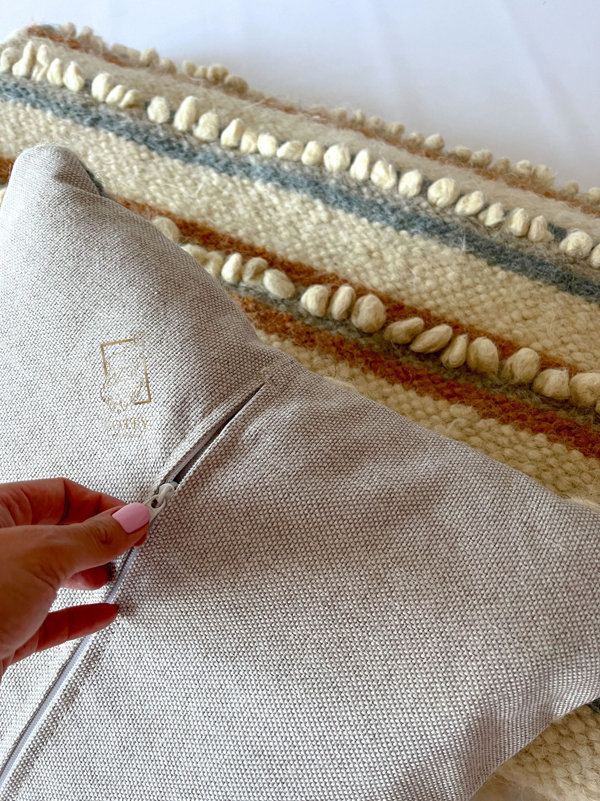 Decorative Wool Cushion “Soft Bouclé” 45×45 cm – Handmade
