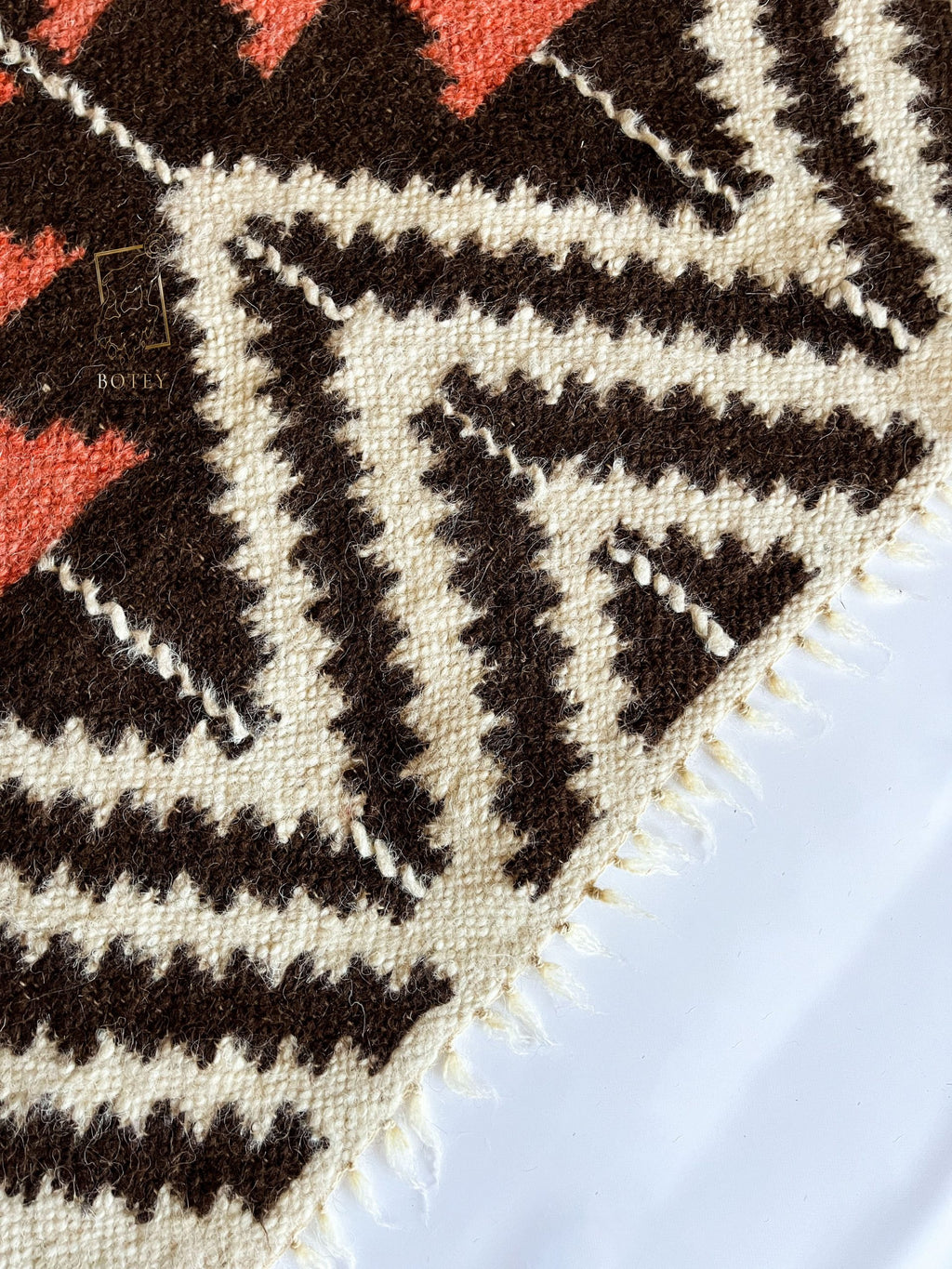 Carpathian Wool Blanket “Taystra” 190×220 cm – Premium Handmade Natural Wool