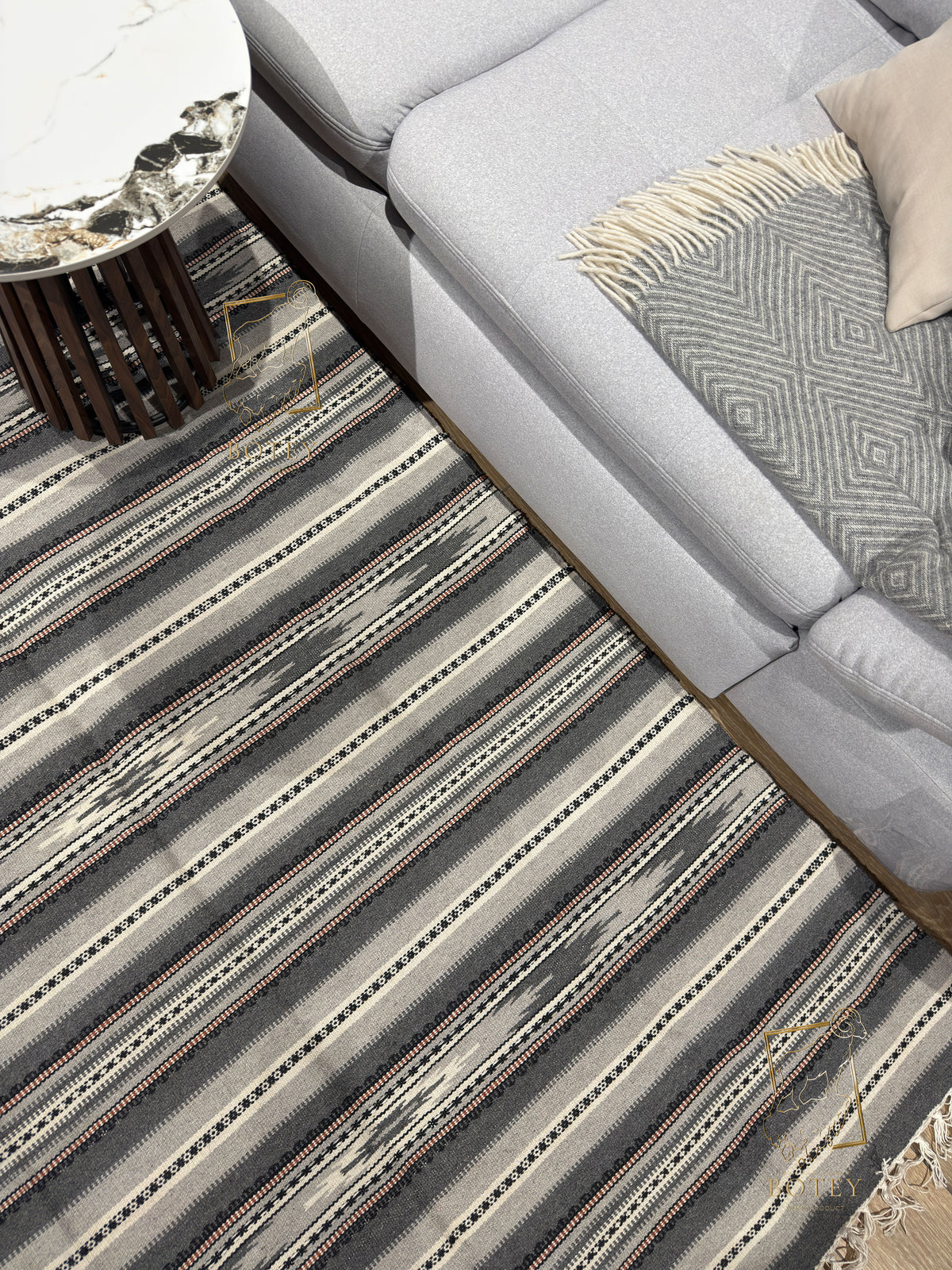 Handmade Hutsul Wool Rug – Natural Wool Carpet Grey 200×140 cm