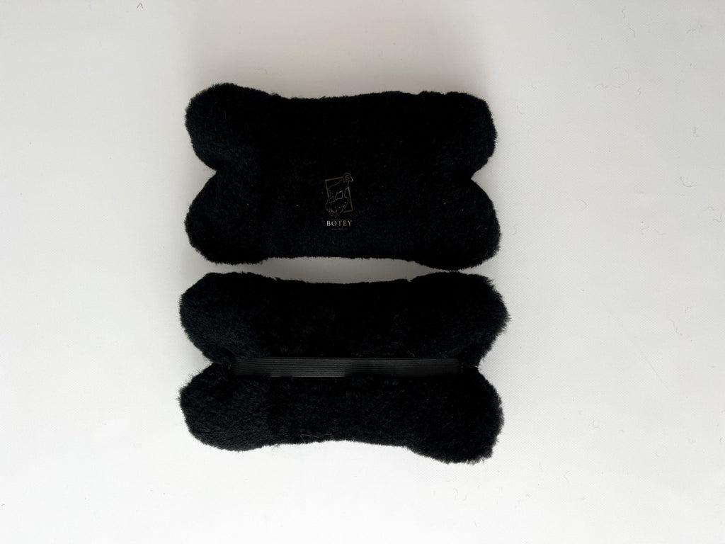 Sheepskin Headrest Pillow Black – Natural Fur Universal Fit