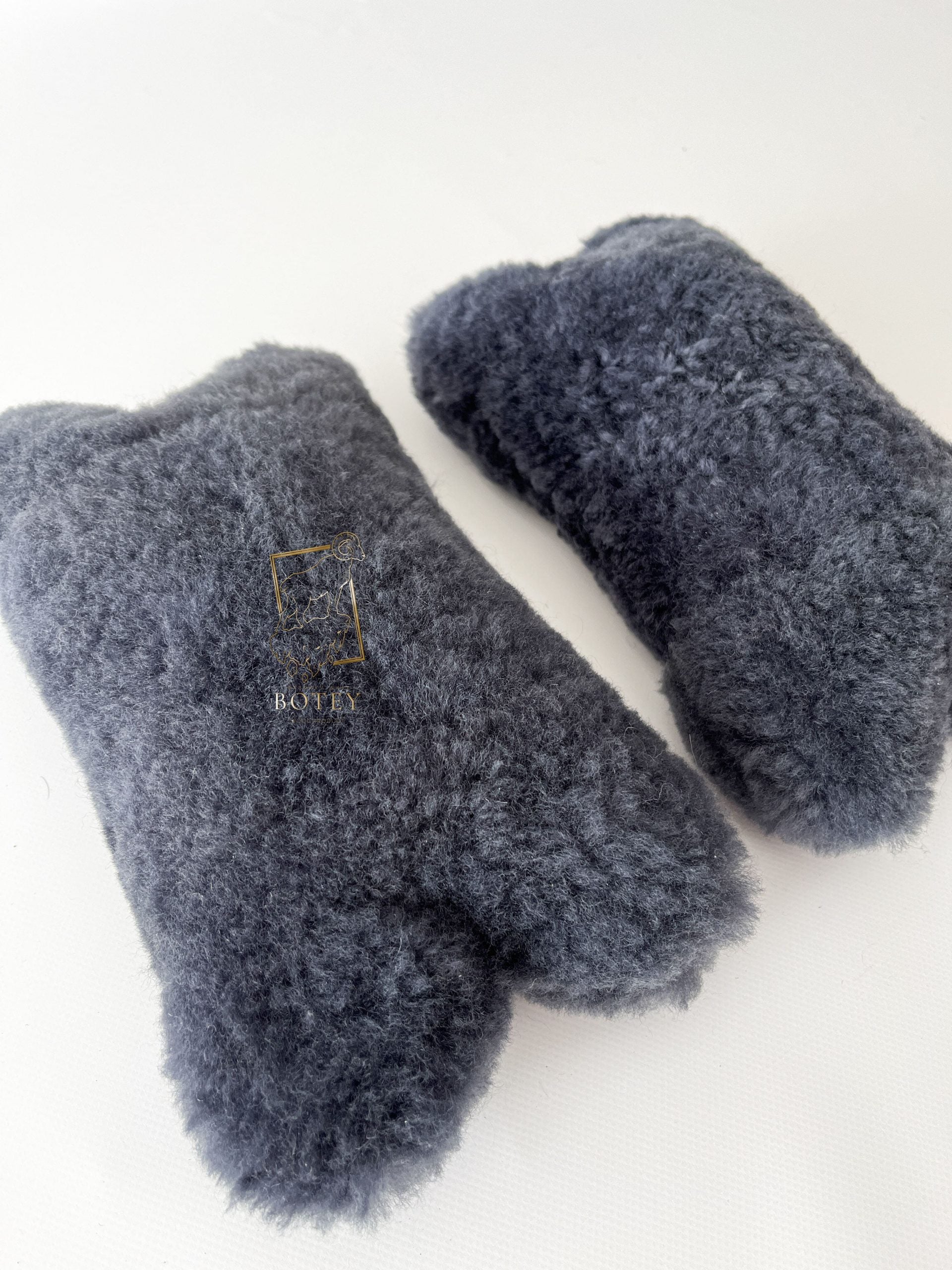Sheepskin Headrest Pillow Grey – Natural Fur Universal Fit
