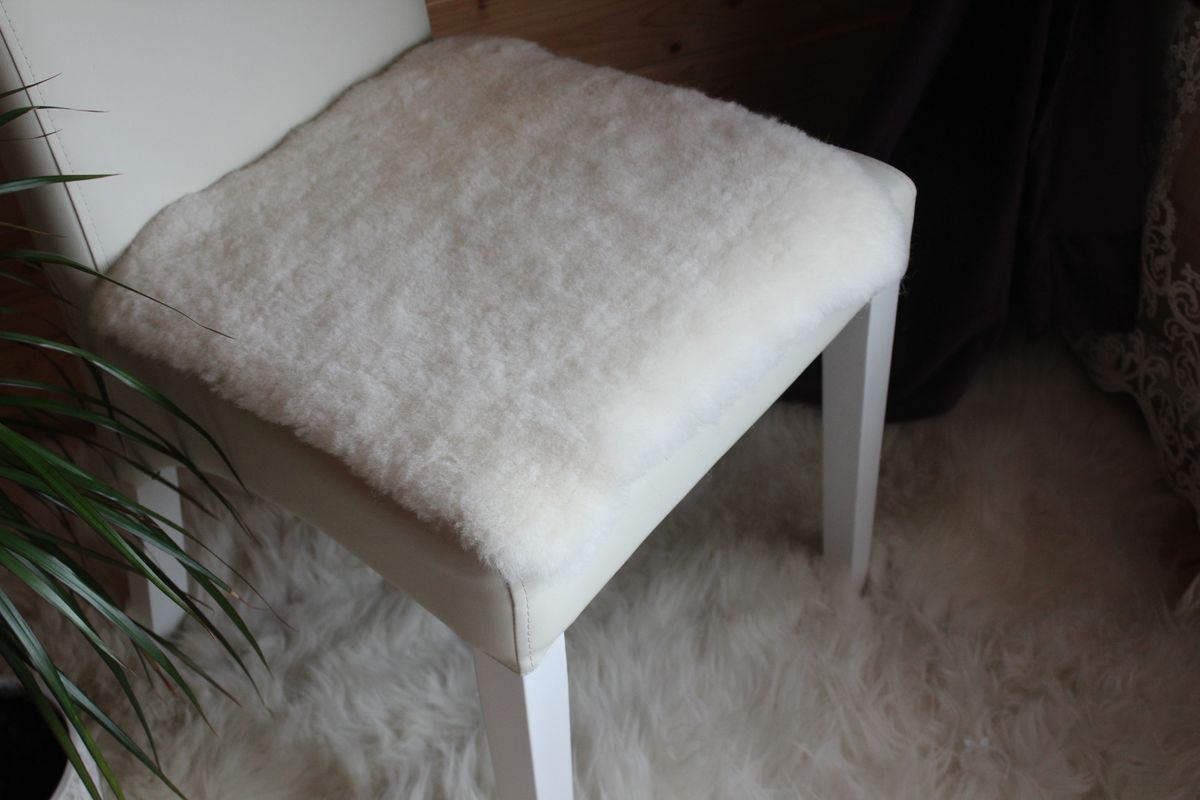 Square Sheared Sheepskin Seat Cover White 40×40 cm – Natural Wool Cushion