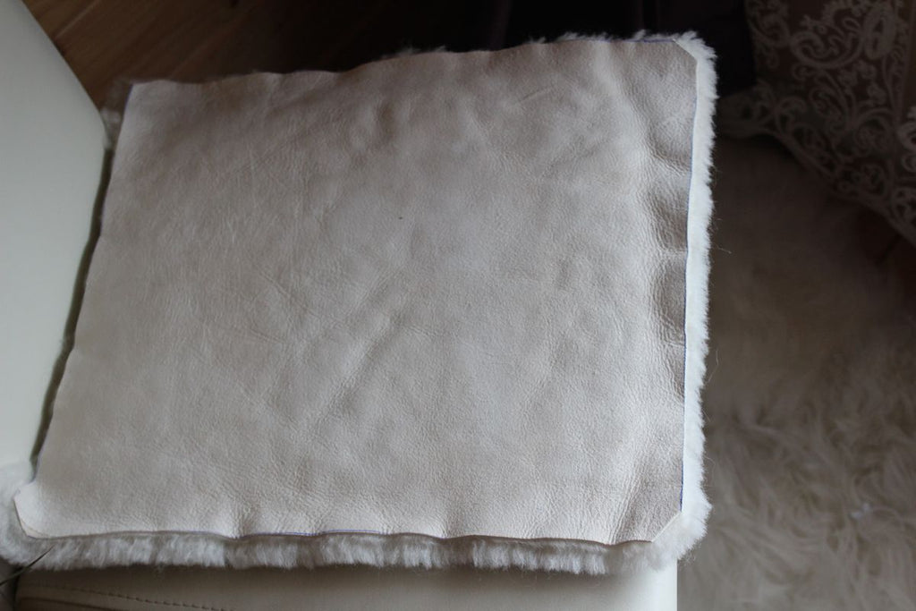 Square Sheared Sheepskin Seat Cover White 40×40 cm – Natural Wool Cushion