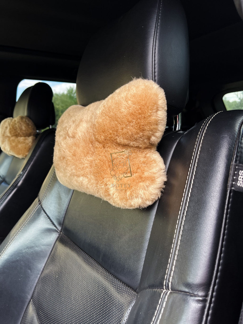 Sheepskin Headrest Pillow Beige – Natural Fur Universal Fit