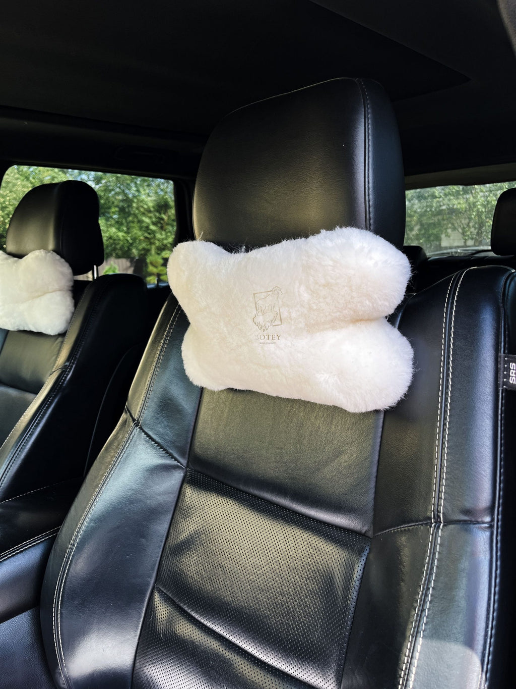 Sheepskin Headrest Pillow White – Natural Fur Universal Fit