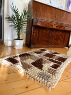 Wool Rug “Latte XL” 70×110 cm – Handmade Natural Wool