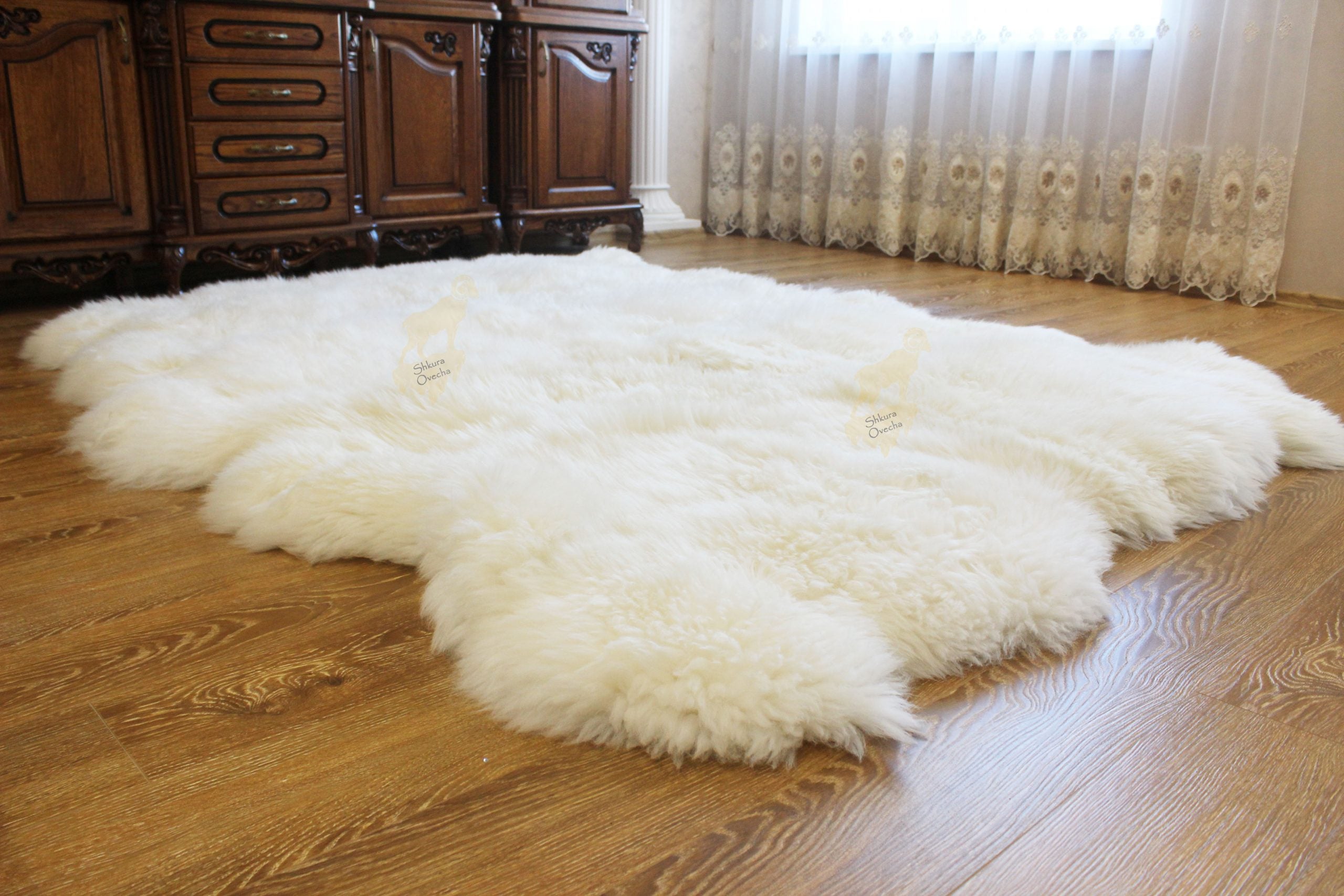 Sheepskin Rug 12-in-1 (200×270 cm) – Natural White Fur Carpet