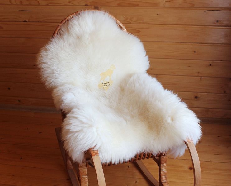 White Sheepskin Rug Long Wool 110×65 cm – Natural Hide