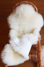 White Sheepskin Rug Long Wool 110×65 cm – Natural Hide