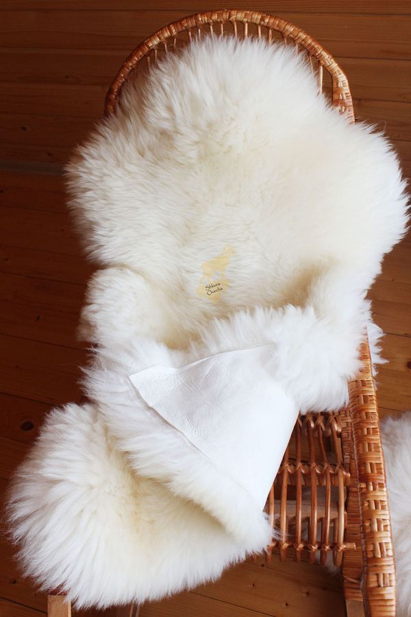 White Sheepskin Rug Long Wool 110×65 cm – Natural Hide