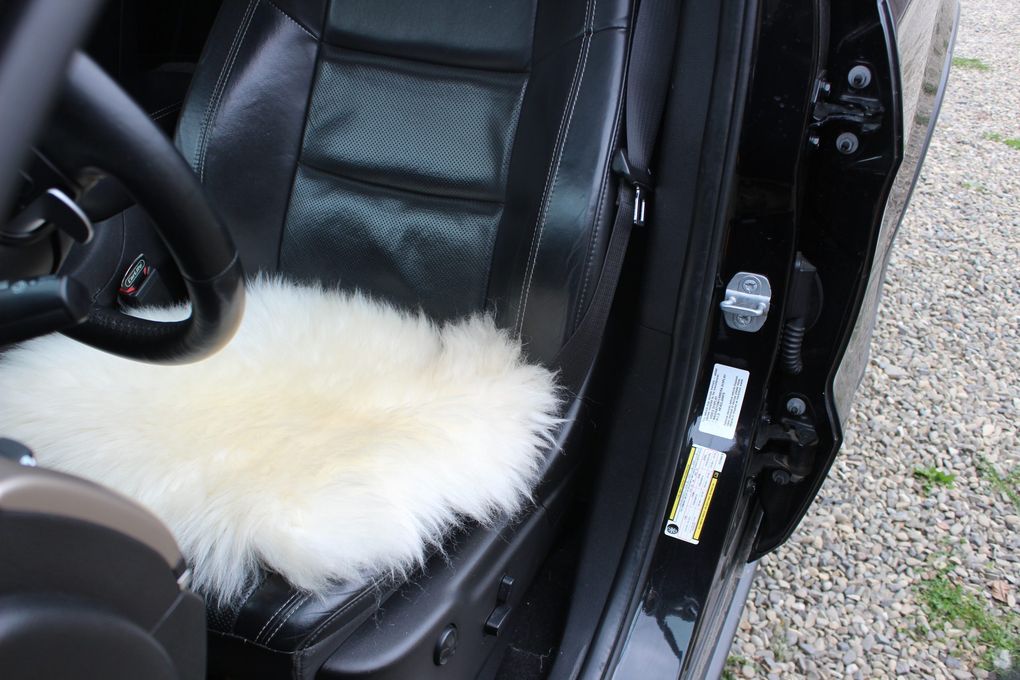 Sheepskin Car Seat Pad White 50×50 cm – Natural Fur Cushion