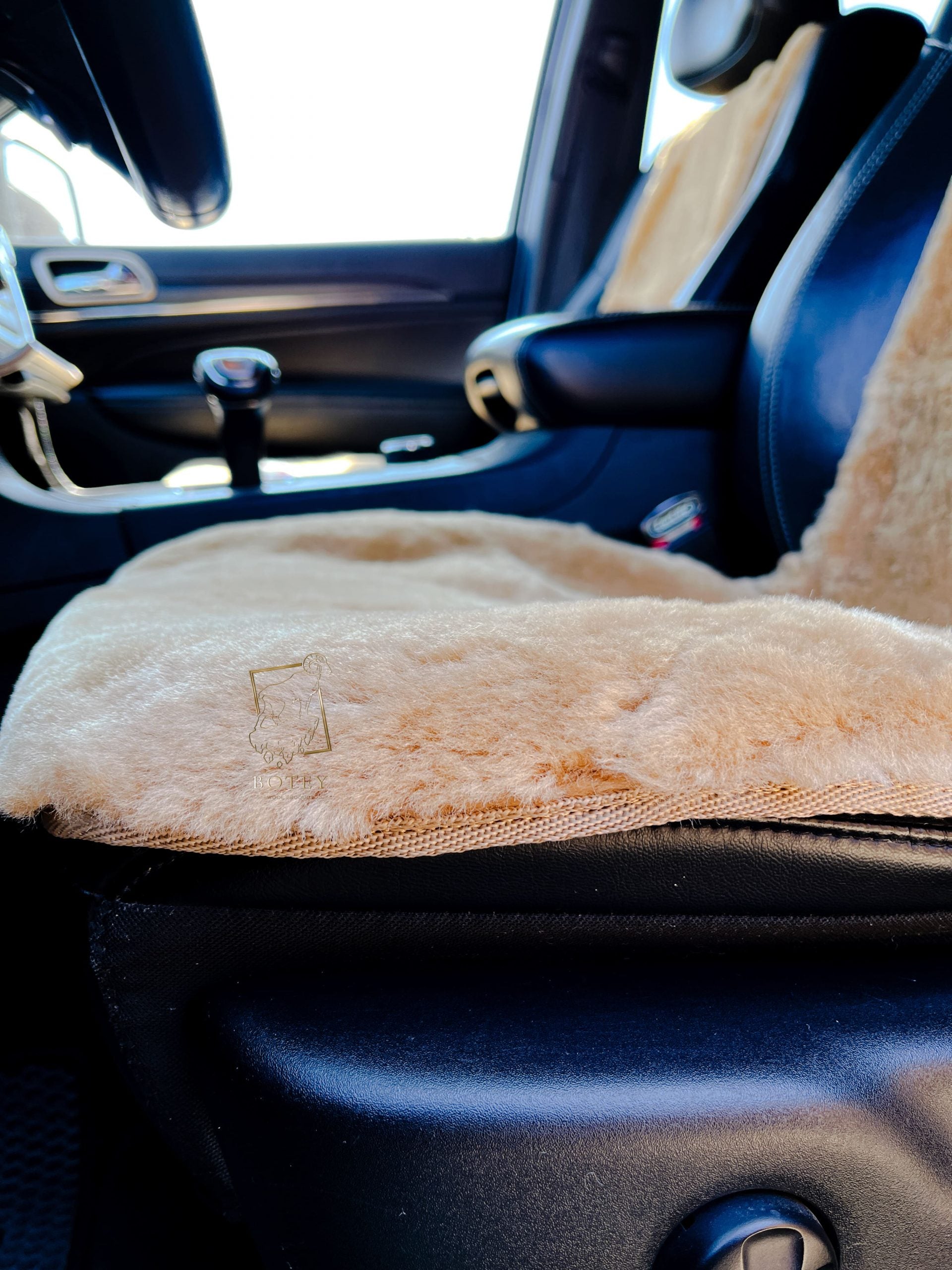 Mini Sheepskin Car Seat Covers Beige (120×56 cm) – Natural Fur Universal Fit