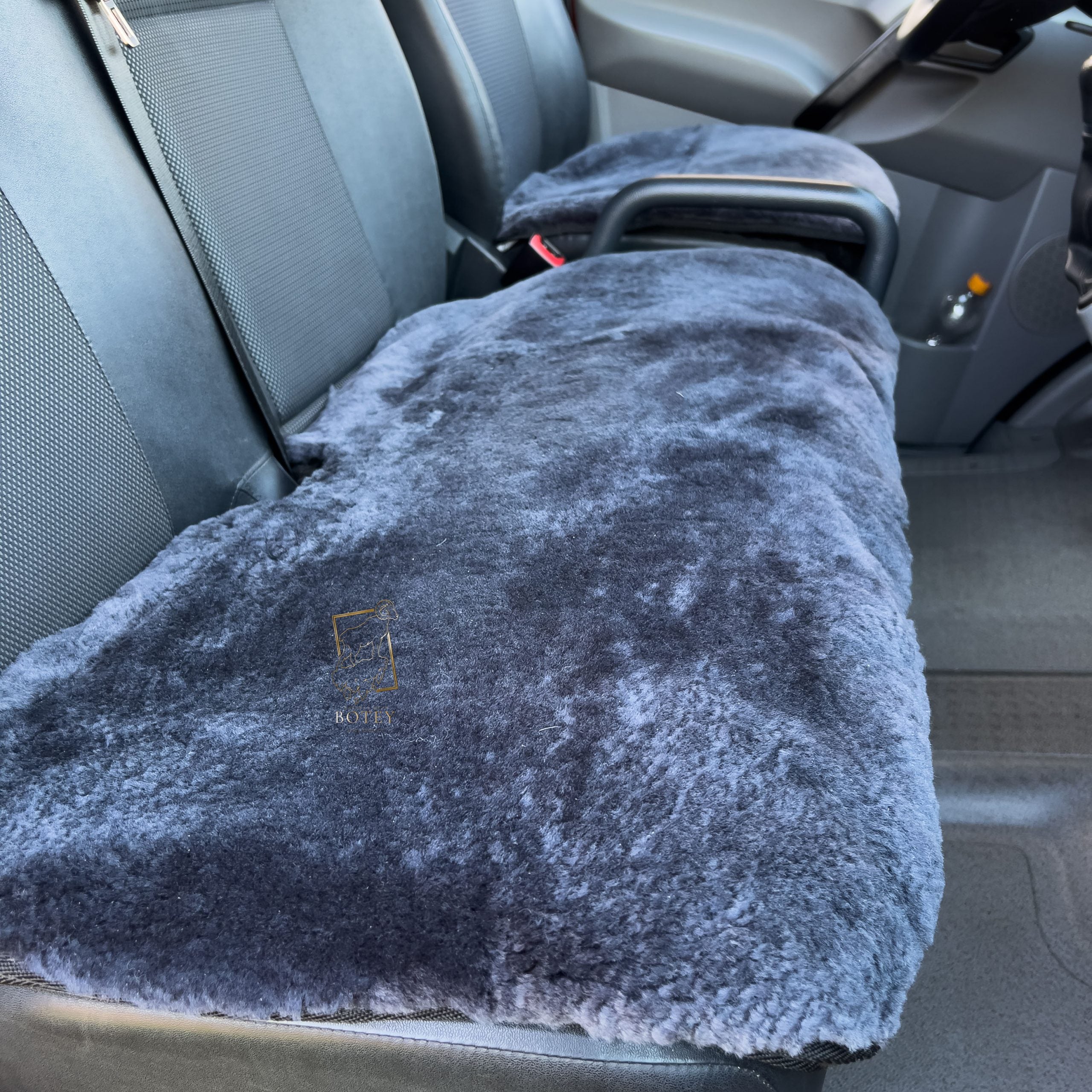 Sheepskin Van Seat Covers (1+2) Grey – Natural Fur Universal Fit