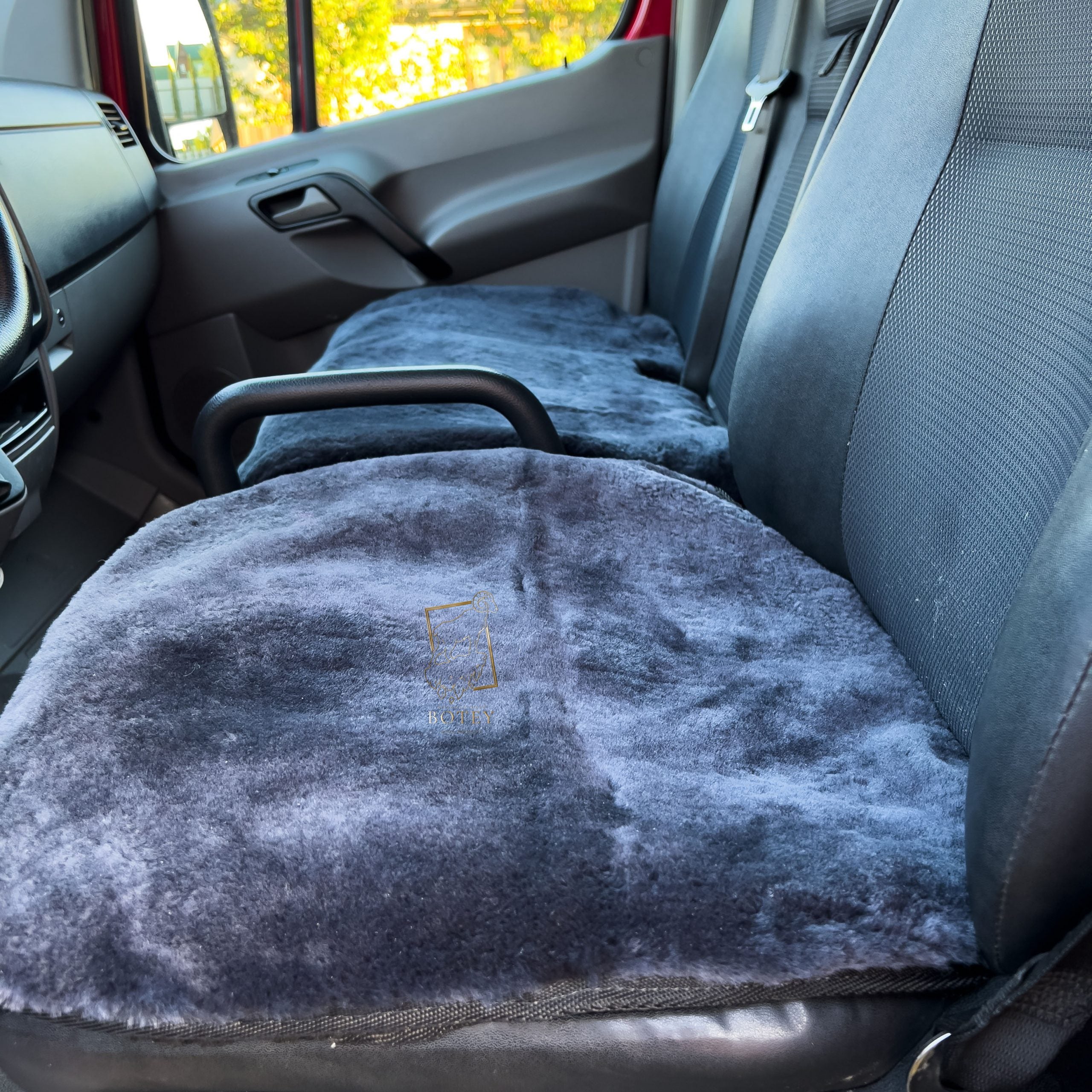 Sheepskin Van Seat Covers (1+2) Grey – Natural Fur Universal Fit