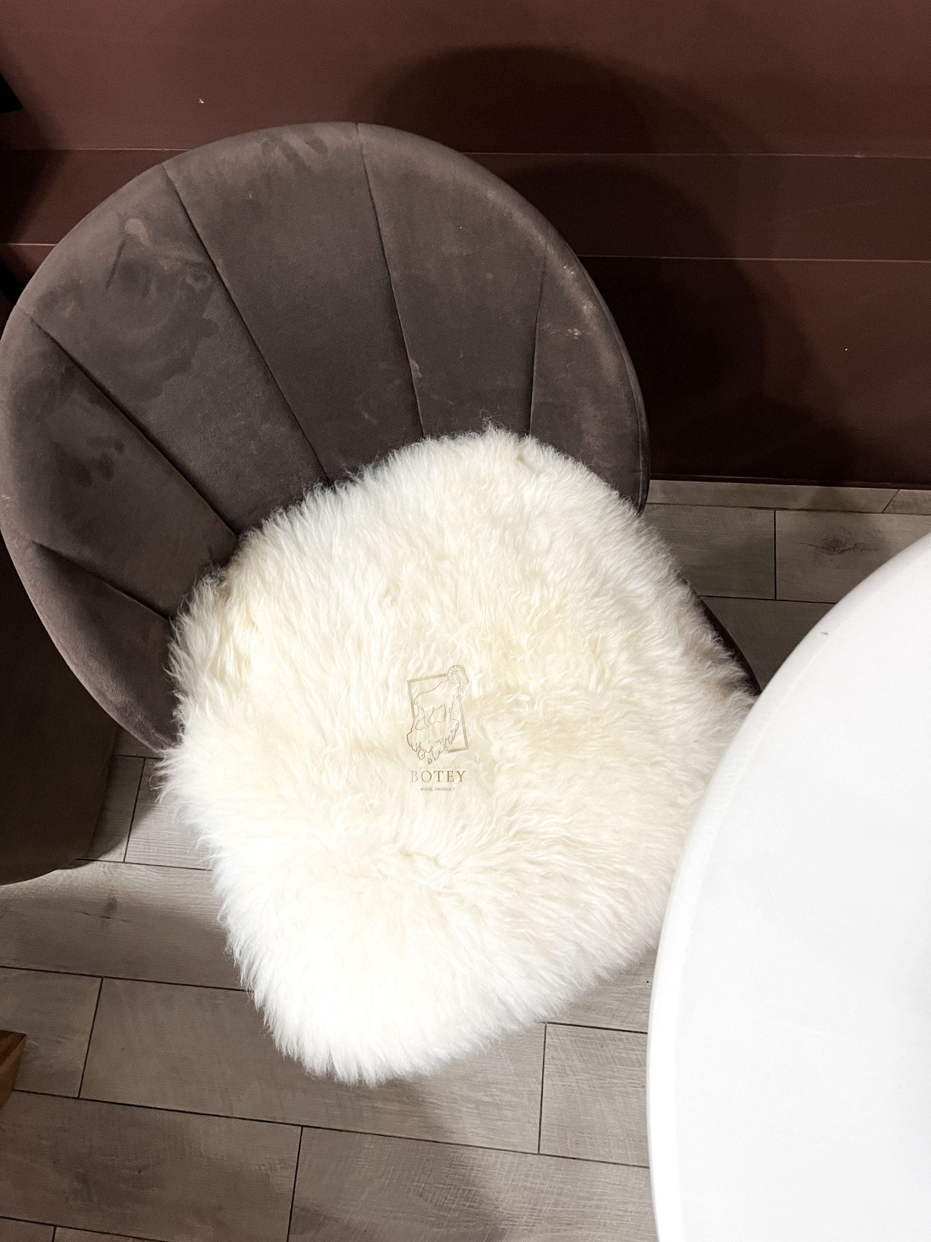 Square Sheepskin Seat Cover 50×50 cm White – Patchwork Natural Wool Cushion
