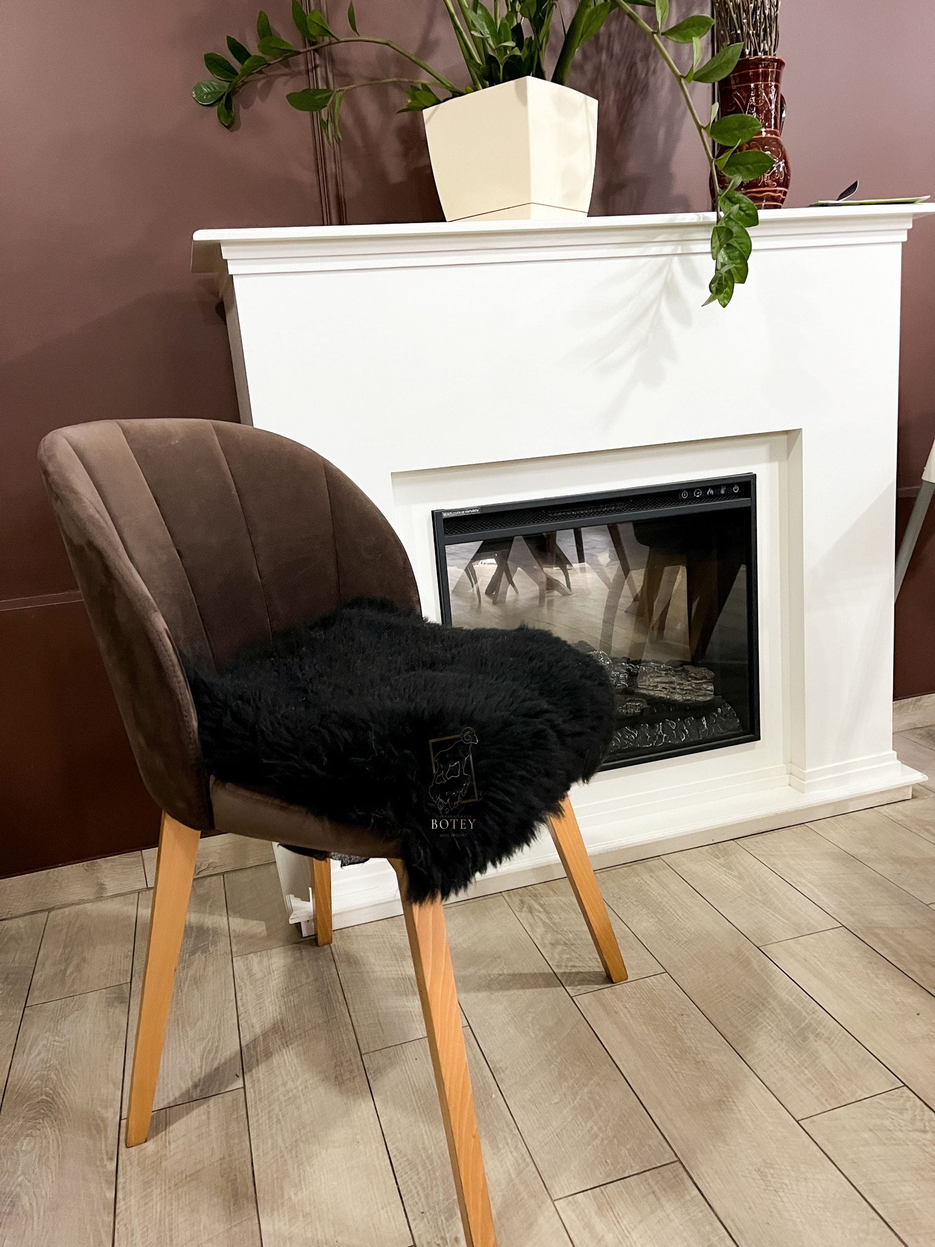 Square Sheepskin Seat Cover Black 40×40 cm – Patchwork Natural Wool Cushion