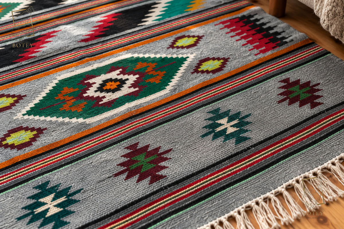 Handmade Hutsul Wool Rug Geometric  – Natural Wool Carpet 200×140 cm