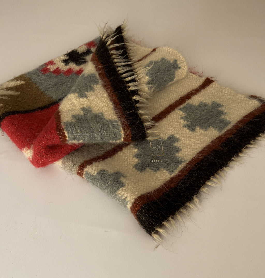 Carpathian Wool Blanket “Colorful Dream” 150×200 cm – Premium Handmade Natural Wool