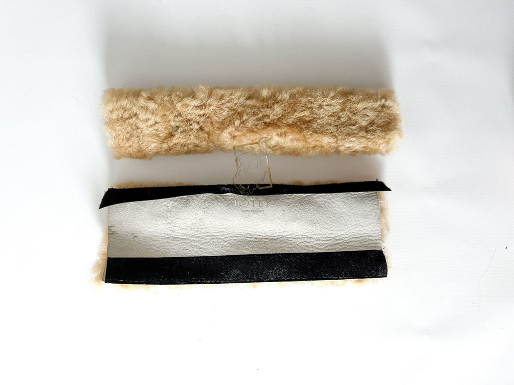 Sheepskin Seat Belt Covers Beige – Natural Fur Universal Fit