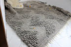 Carpathian Wool Blanket “Grey Zigzag Bouclé” 200×220 cm – Premium Handmade Natural Wool