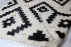 Carpathian Wool Blanket Black & White 150×200 cm – Premium Handmade Natural Wool