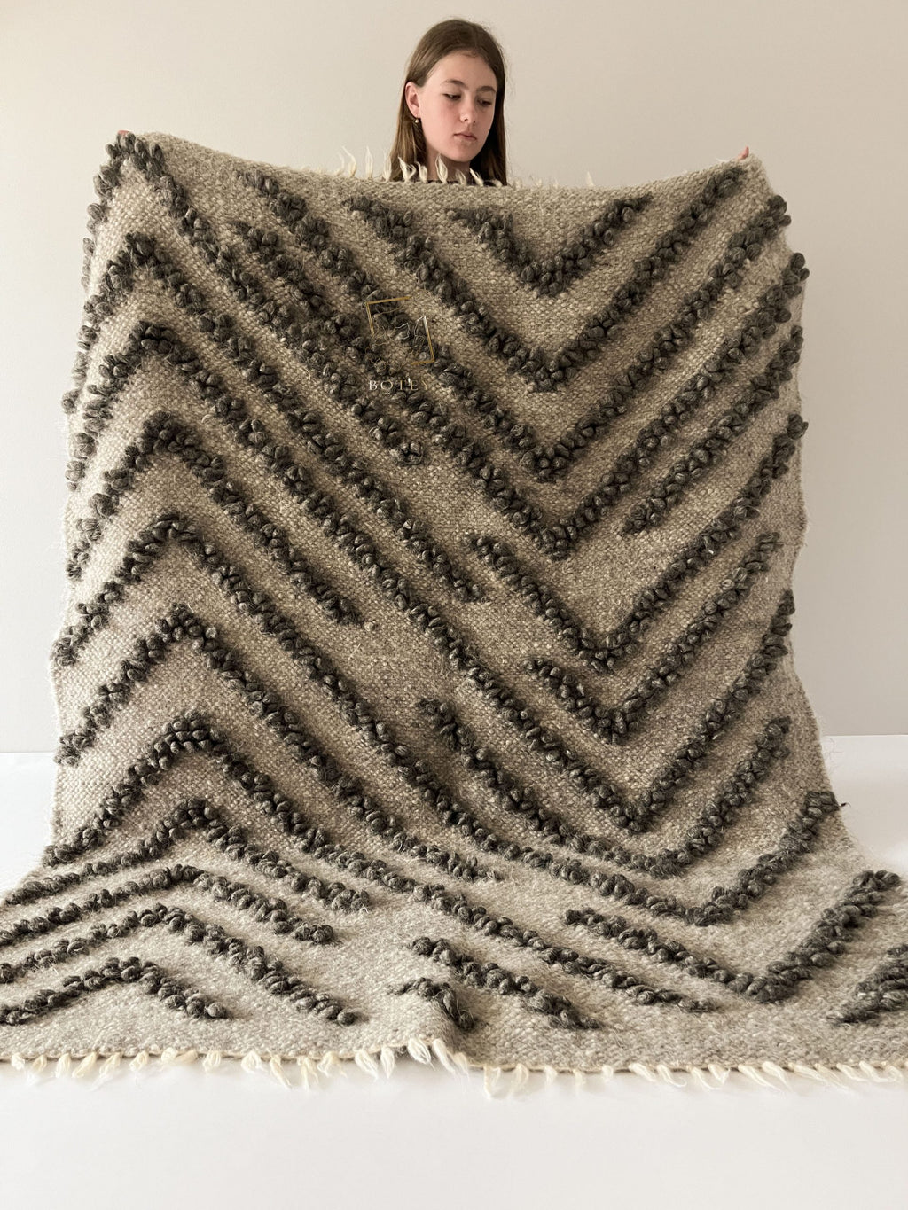 Carpathian Wool Blanket “Rocks” 150×200 cm – Premium Handmade Natural Wool